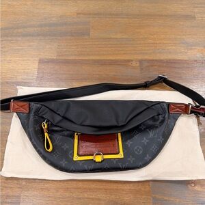 LV Discovery Bumbag in Monogram Eclipse canvas w/ Gaston Labels edition patch